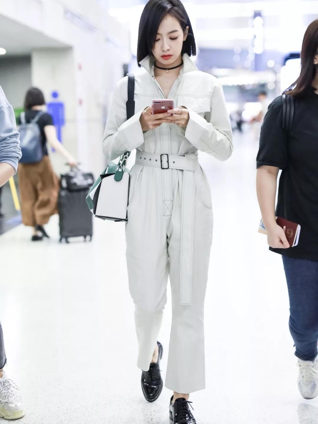 哈雷娜穿搭 (哈雷娜怎么搭配衣服裤子)