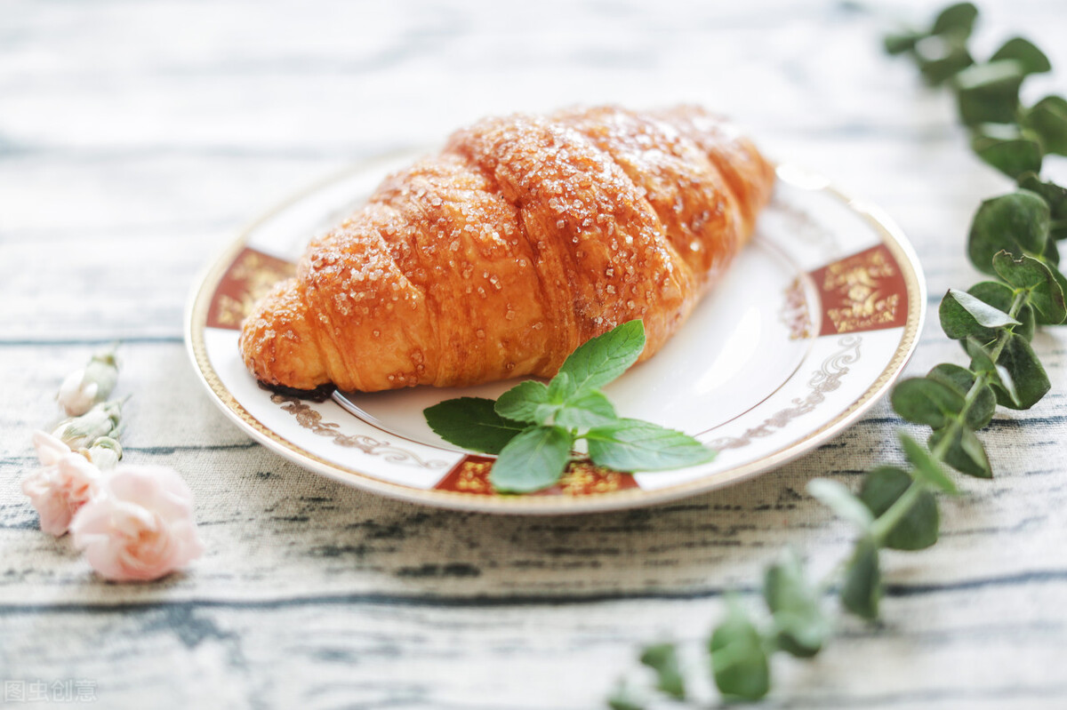 初中毕业学西点怎么样了,初中毕业学西点