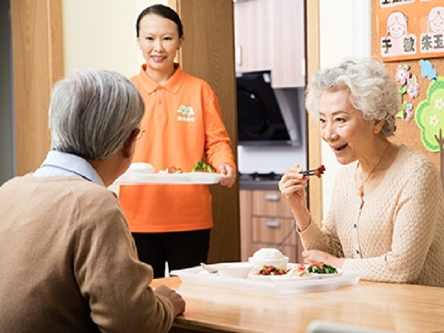 北京一对一高端保姆月入过万,北京保姆的日常生活