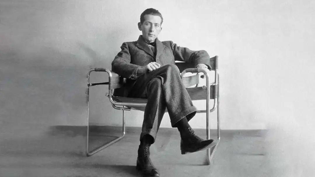 RR·LIFESTYLE|与时尚有不解之缘的C位之椅