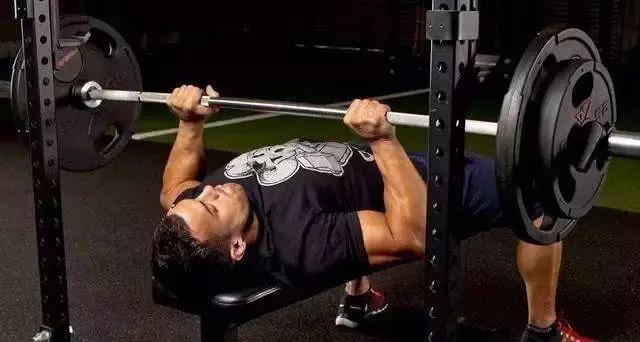 练胸5乘5训练计划,练胸5x5训练