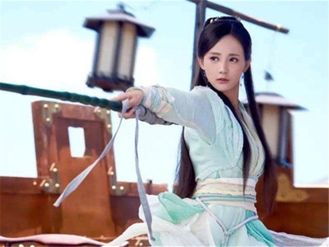 怎么解读金庸笔下的黄蓉,金庸笔下的黄蓉武功