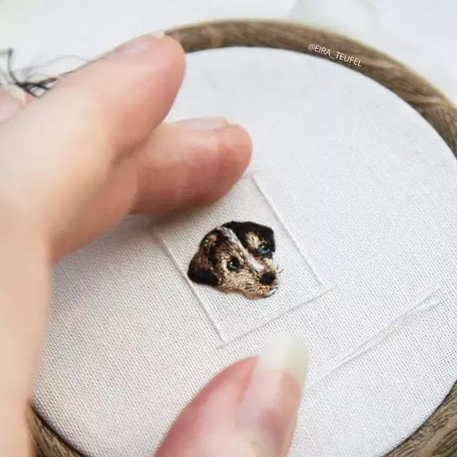 当一个程序员迷上了刺绣，就算手骨折了也无法阻止她……