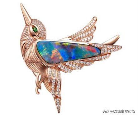 宝石必须具备的三大特征,如何在自然光下鉴别宝石