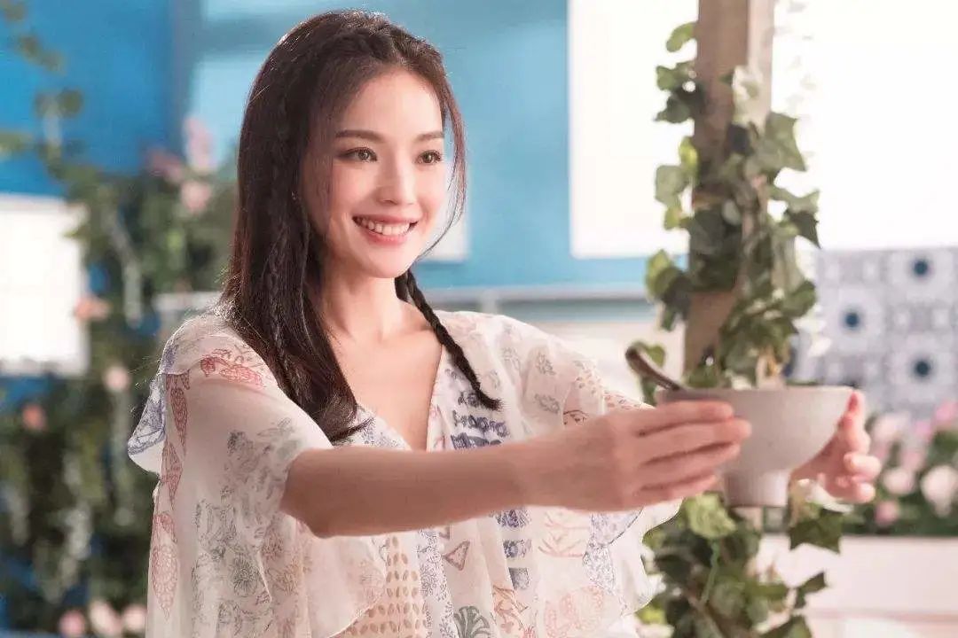 19岁拍了三部电影被抓,18岁拍三部电影被抓