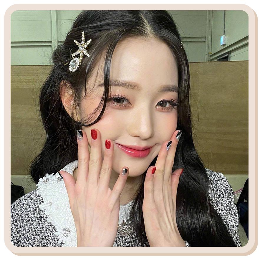 南韩“纯欲天花板”!16岁の新晋腿精!这个妹妹绝了