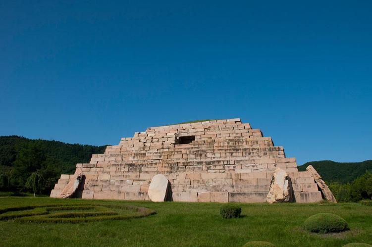 *句丽高**的简称就是“高丽”,不要因为韩国人而自卑