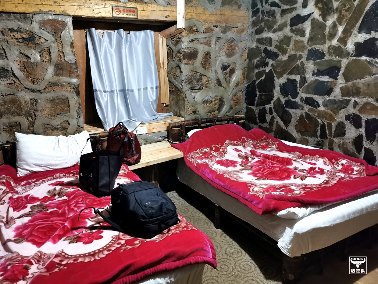 稻城亚丁至玛娜茶金如何走,四川木里县到玛娜茶金自驾