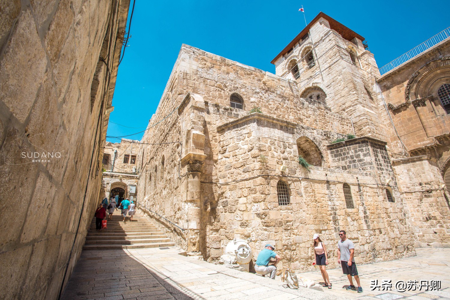 它是耶路撒冷最重要的圣地之一，相传耶稣复活的地方，因疫情关闭