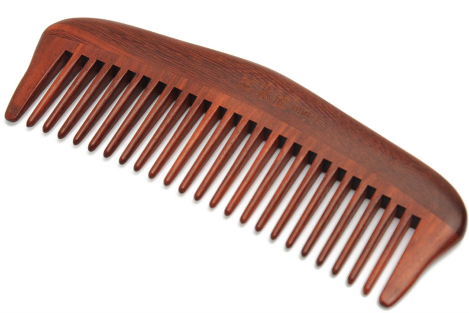 吹风机和梳子吹发型,吹风机和圆梳子