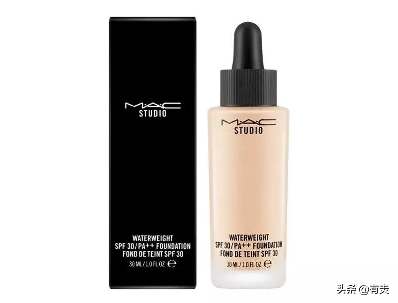 干皮、油皮、痘痘肌看过来!亲测不卡粉、不脱妆的粉底液指南!