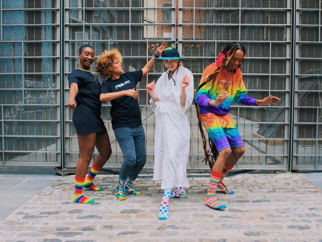 happysocks商业模式,做袜子利润怎么样算