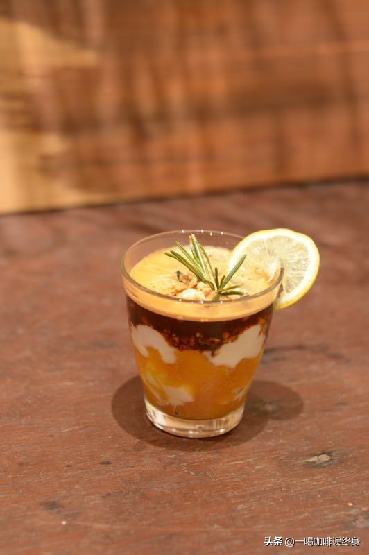 清厨余计划|300元的胶囊咖啡机这么好玩，你可能还不知道