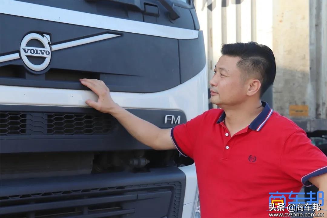 即时百公里油耗平均油耗,汽车百公里油耗普遍数据