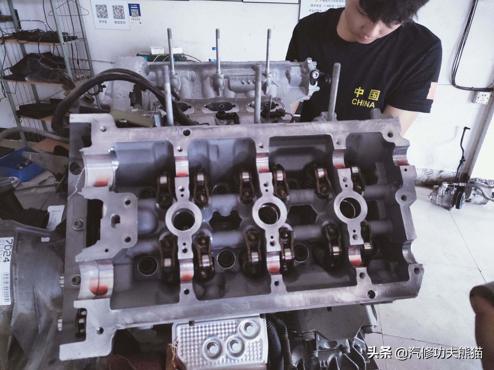 奥迪a8烧机油吗48v轻混,奥迪a8烧机油一千公里烧0.5正常吗