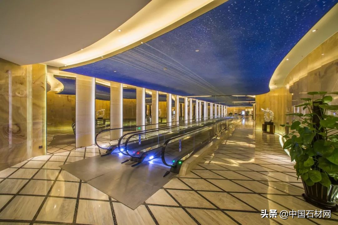 这里的石头凭什么这么“撩”人，因为她美啊