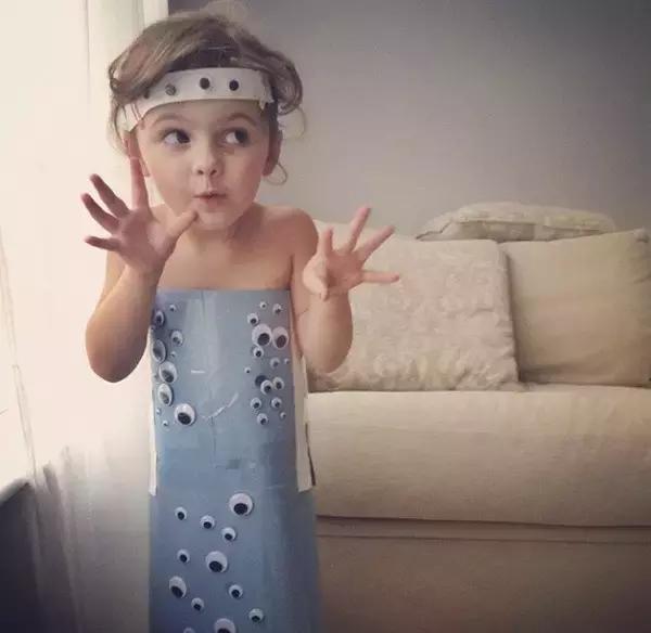 那些在纸上画画的神奇小孩,盘点那些年纪小画技超群的孩子