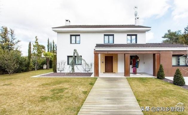 c罗梅西房子对比,梅西c罗内马尔生活