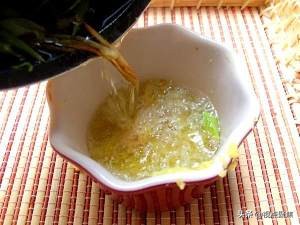 蒸葱油鸡的葱油正宗做法,冷菜广式葱油鸡正宗做法