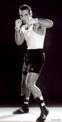 前手直拳振藩截拳道核心,前手直拳振藩截拳道的核心