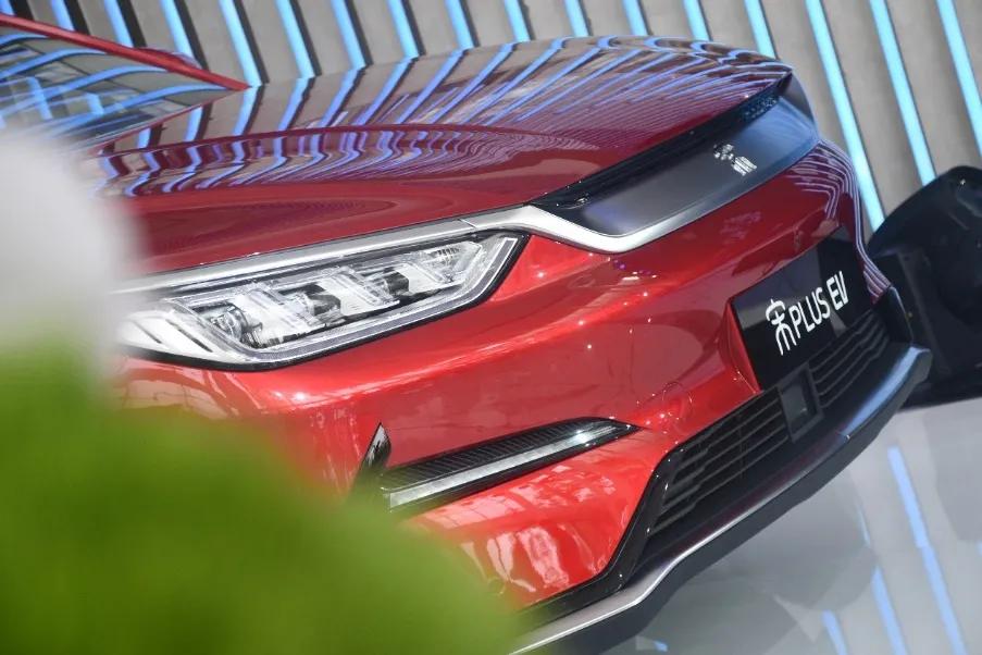 比亚迪设计师艾格,比亚迪艾格年薪多少