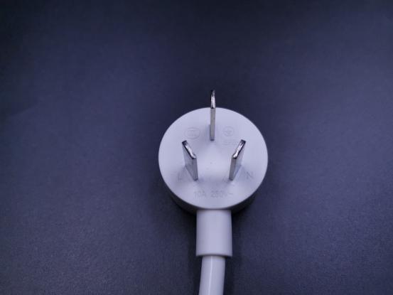 飞利浦插座和西门子插座哪个好,飞利浦插座和公牛插座哪个好