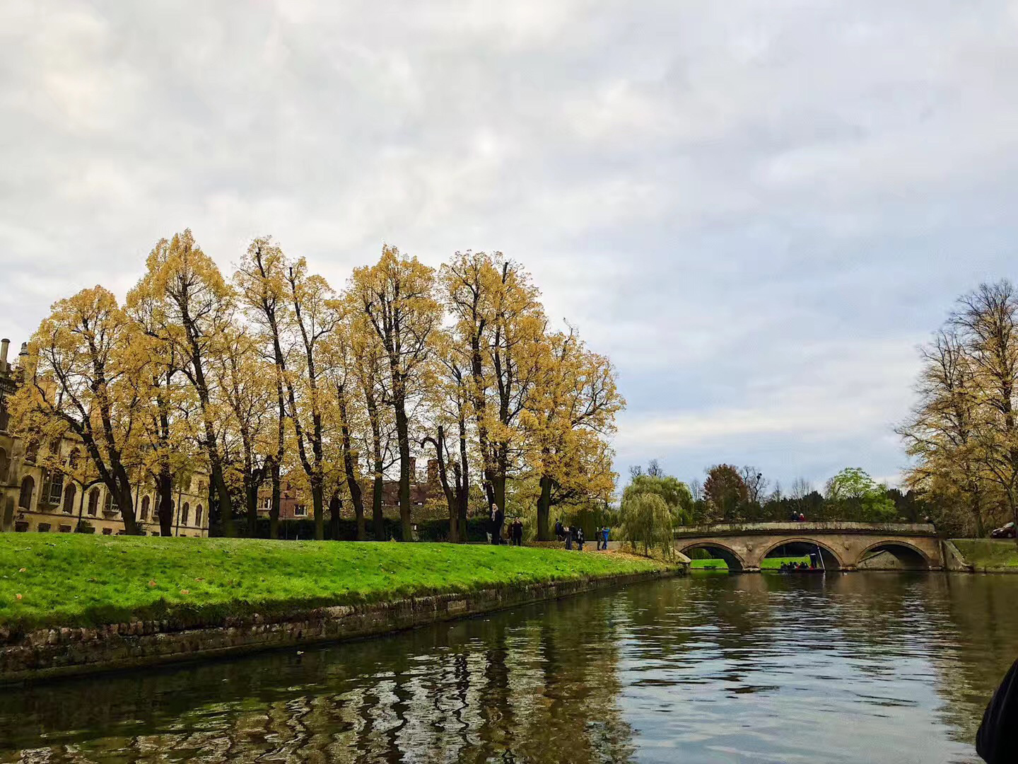去英国留学高中的条件,去英国留学首选英国哪些城市