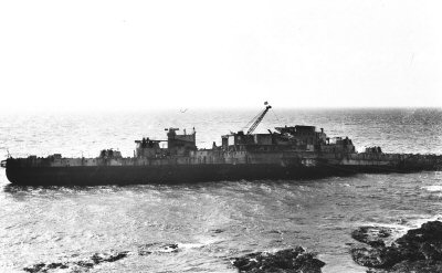 英雄谢幕传奇永存,1——HMS厌战号甲板柚木烟灰缸——最后的航迹