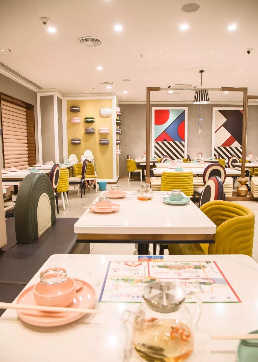 在“卡通乐园”吃“瘦瘦鱼”，一份大过脸盆，居然不到50元