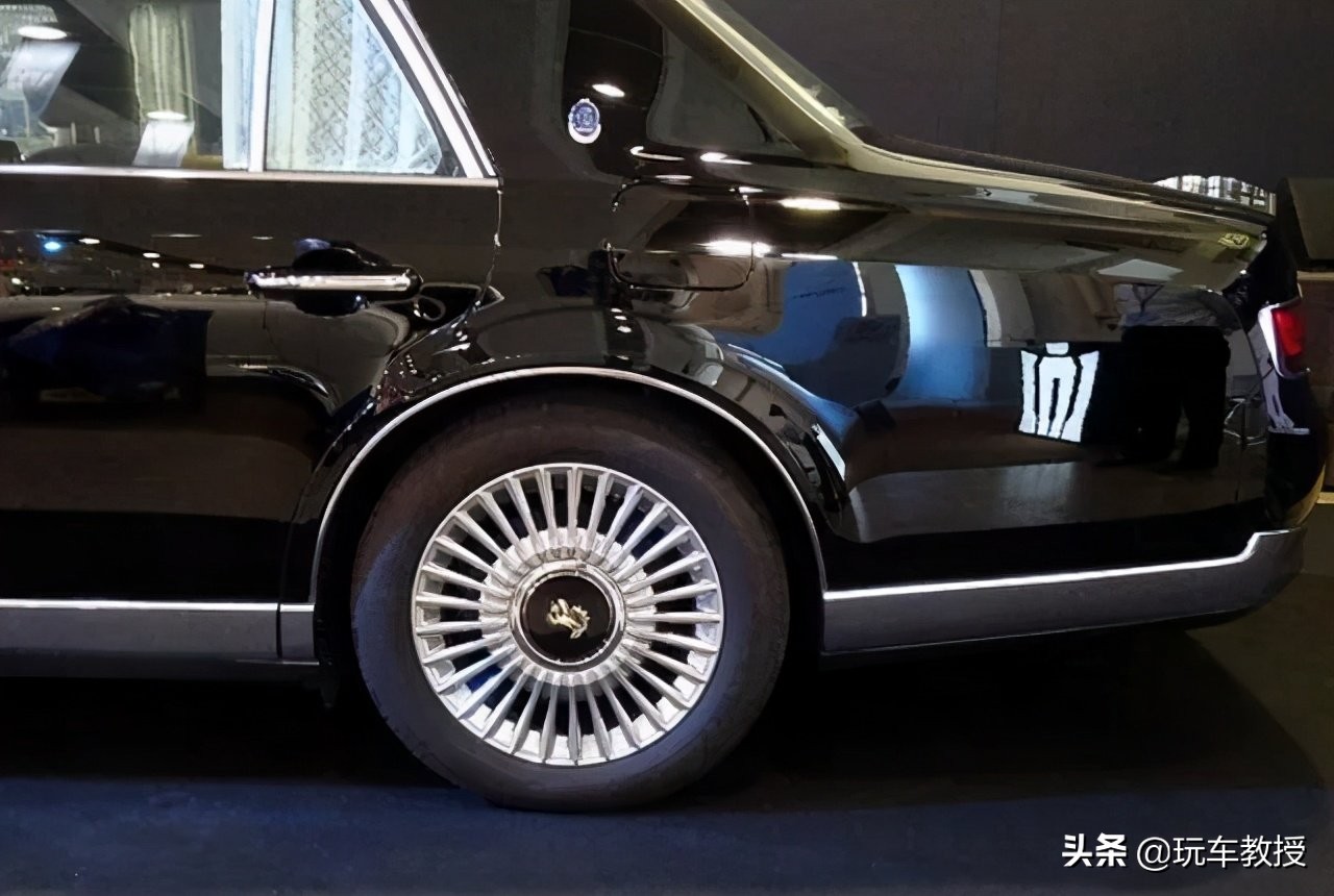 金凤凰标志,金凤凰车标多少钱