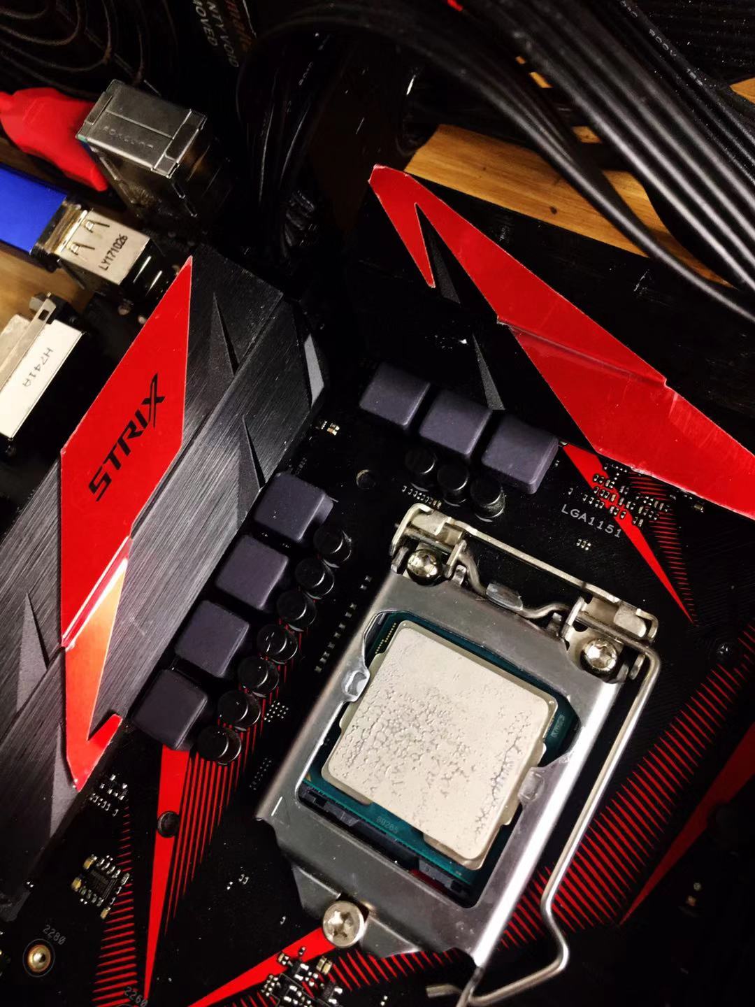 华硕哪款主板值得入手,华硕主板哪一款最值得入手