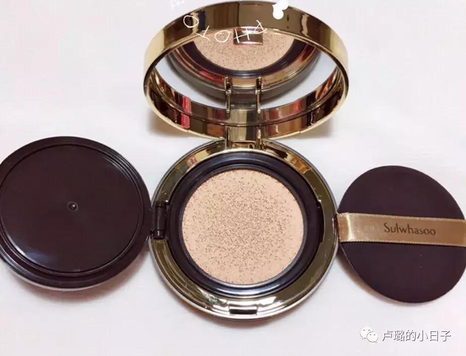 短期旅行必备化妆包是什么,出门手提袋便携女时尚化妆包