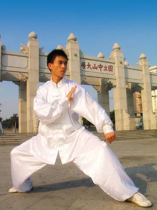 马步到底练什么,马步撑不住怎么办