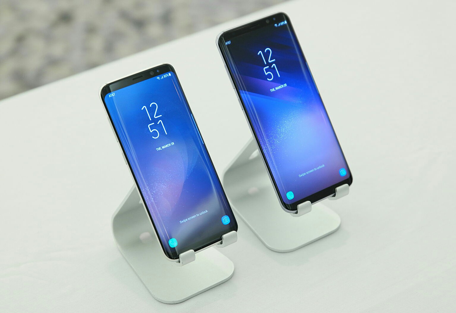 三星曾经旗舰手机,三星机皇最低降价有多少