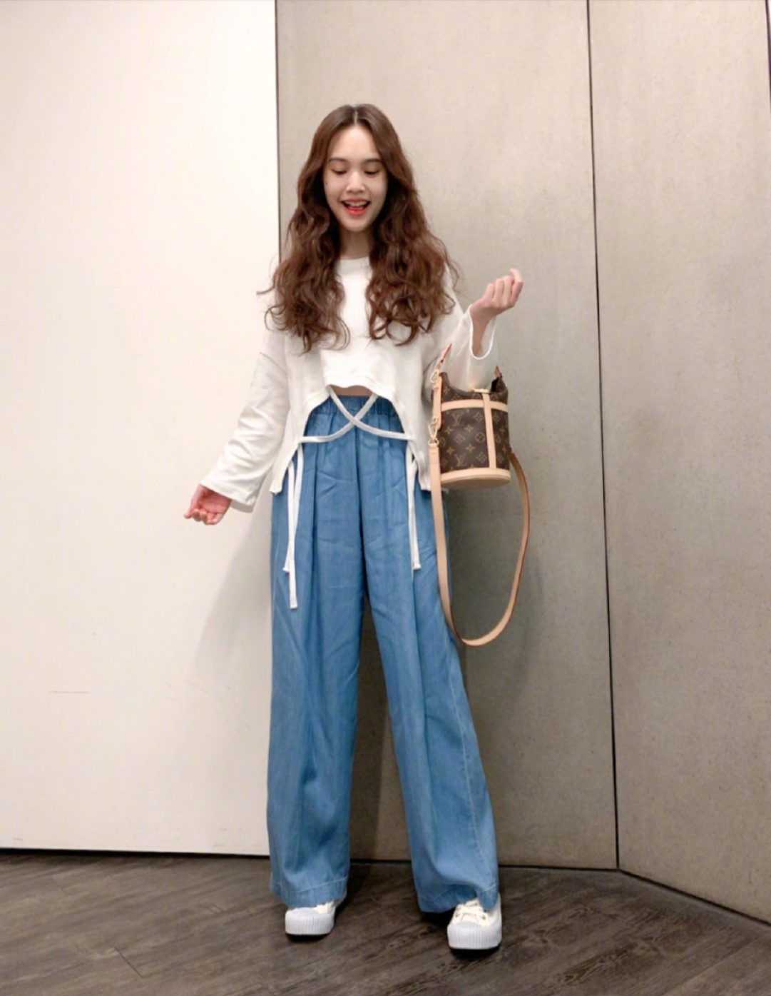 李荣浩在哪拿的结婚证,李荣浩结婚证