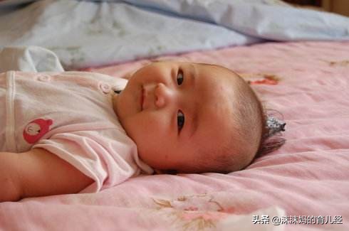 宝妈咳嗽鼻塞咽喉痛怎么治,宝妈们宝宝感冒鼻塞怎么办