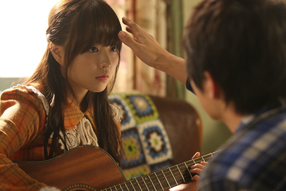 断联删了微信对方找我和好,断联后男生删除微信是什么心态