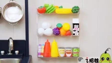 妈妈晒出家里的十二个女儿,妈妈晒出两个女儿