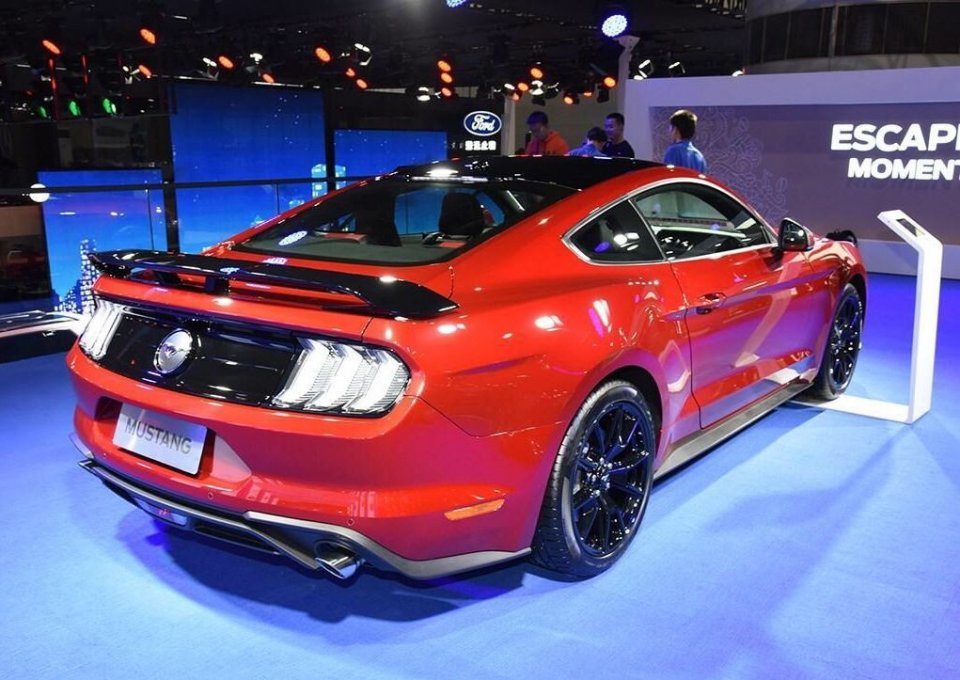 离梦想最近的跑车野马,福特野马mach-e长续航后驱se