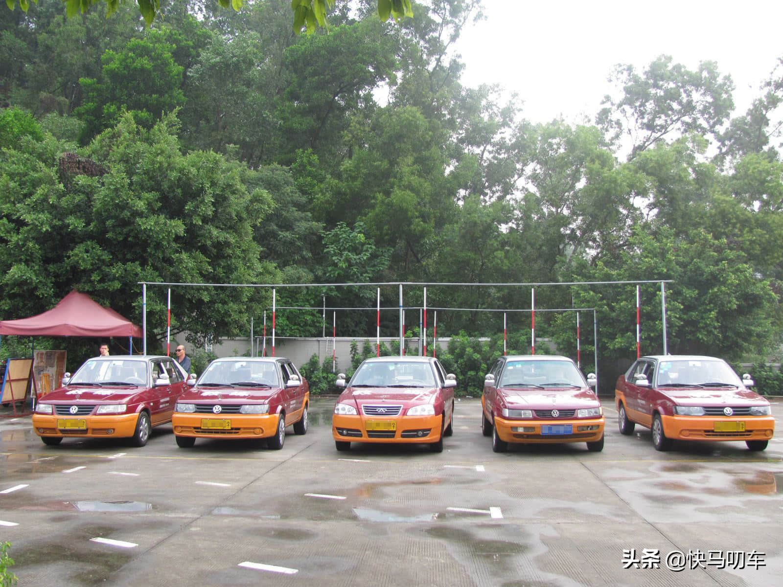 中国学车为什么那么贵,中国驾考为什么那么难