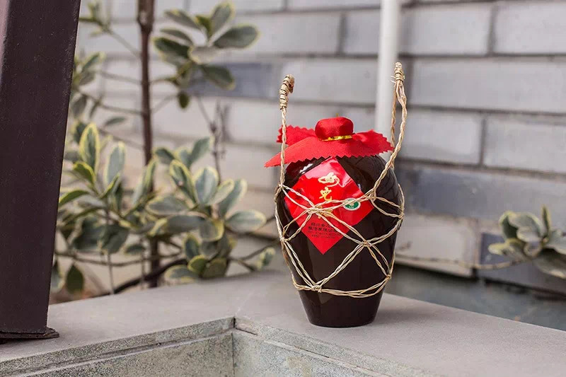 绍兴酒女儿红文化,绍兴女儿红酿酒有限公司的酱酒