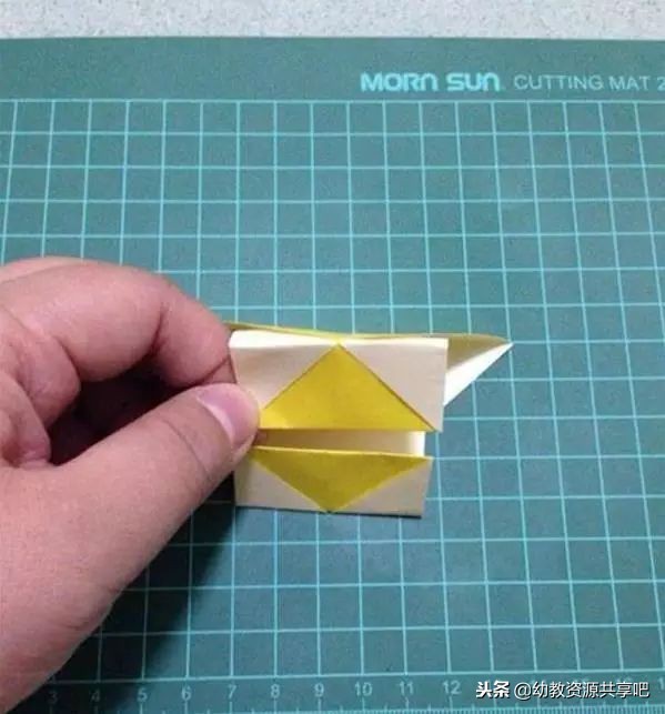 幼儿园关于春节的手工灯笼,2022春节灯笼手工制作10000种