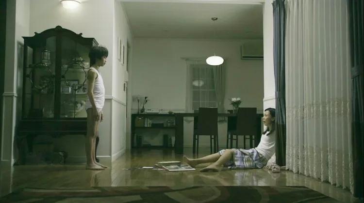 12岁少年弑母与北大孝子杀母,北大孝子杀母的背后