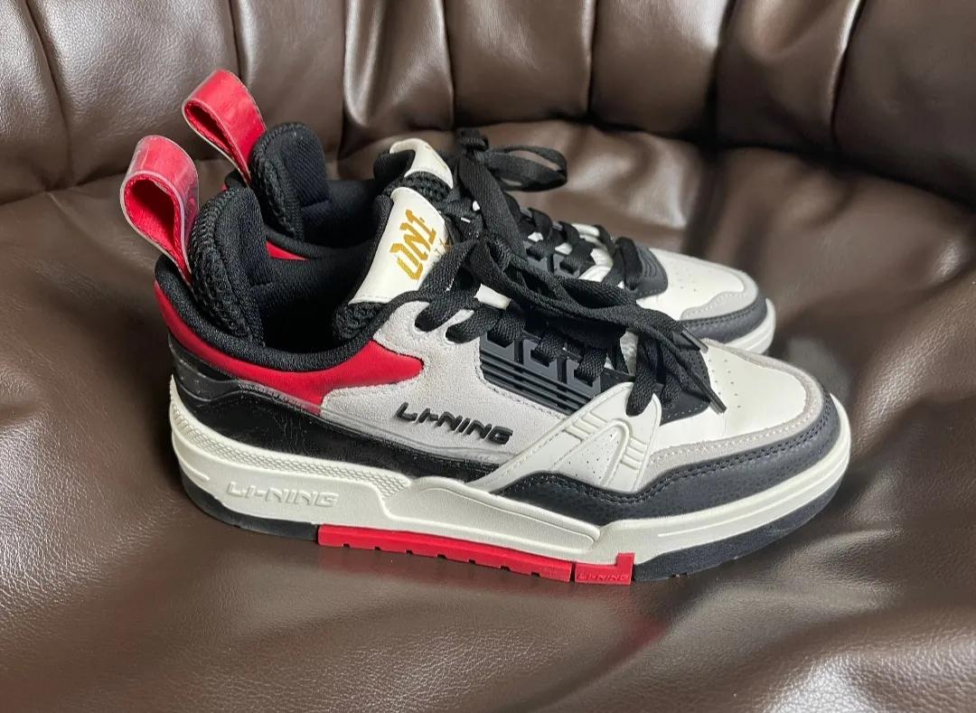 李宁日进斗金鞋黑绿配色,李宁日进斗金运动鞋