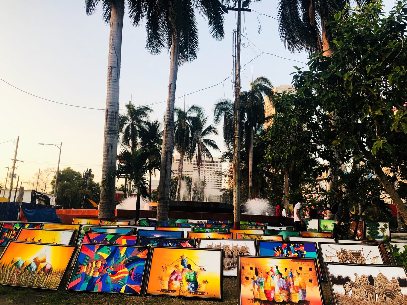 实弹射击or公墓拍大片？| 跟90后小伙儿在马尼拉“玩儿很野”