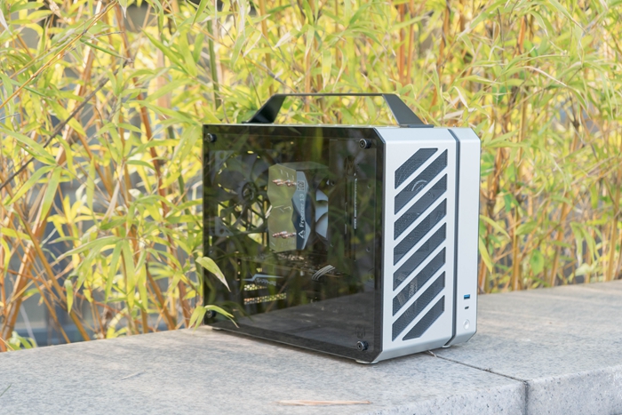 #试吃黑苹果BigSur——机械大师C28手提箱装机