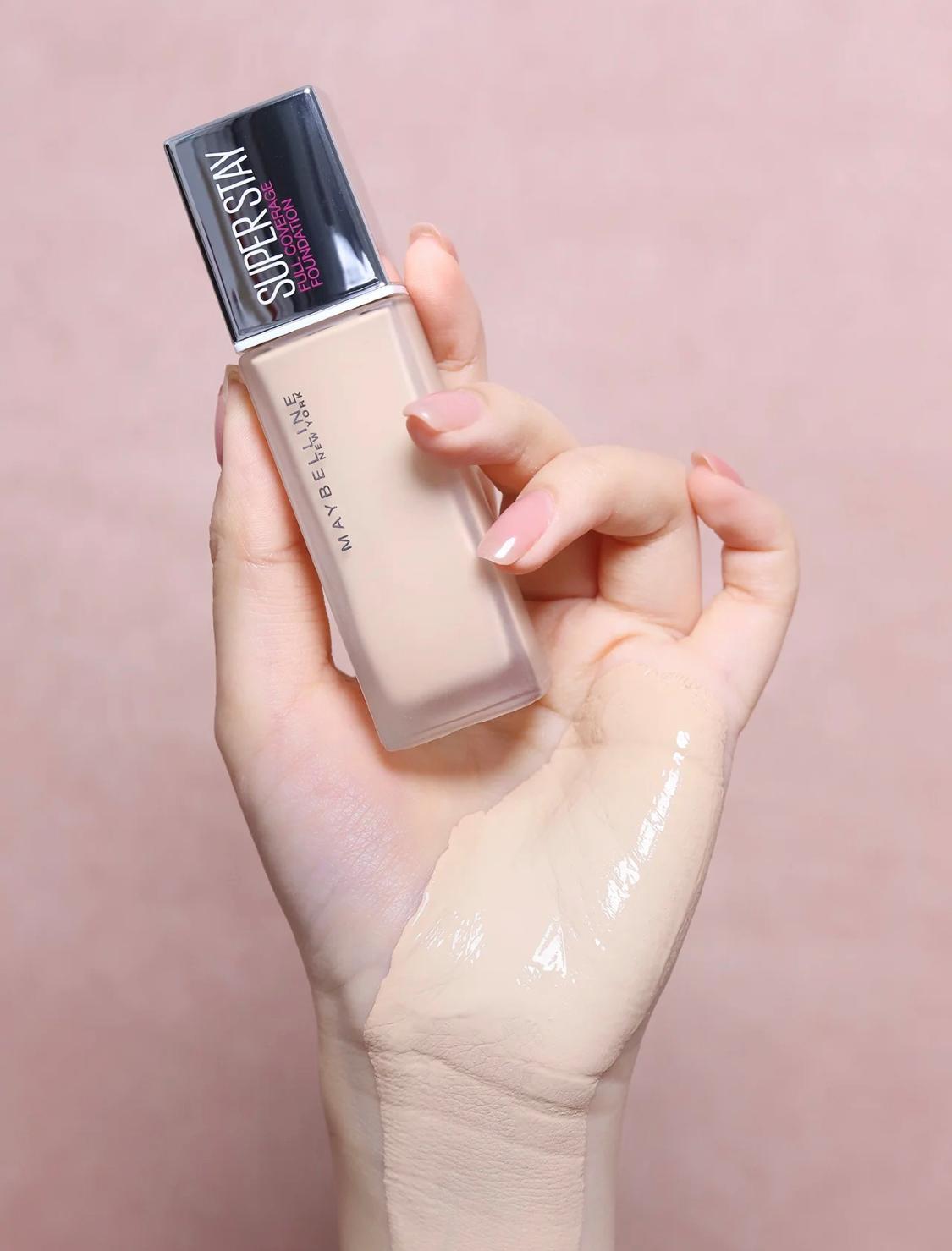 欧莱雅24小时粉底液与美宝莲气垫,美宝莲粉底液推荐网红