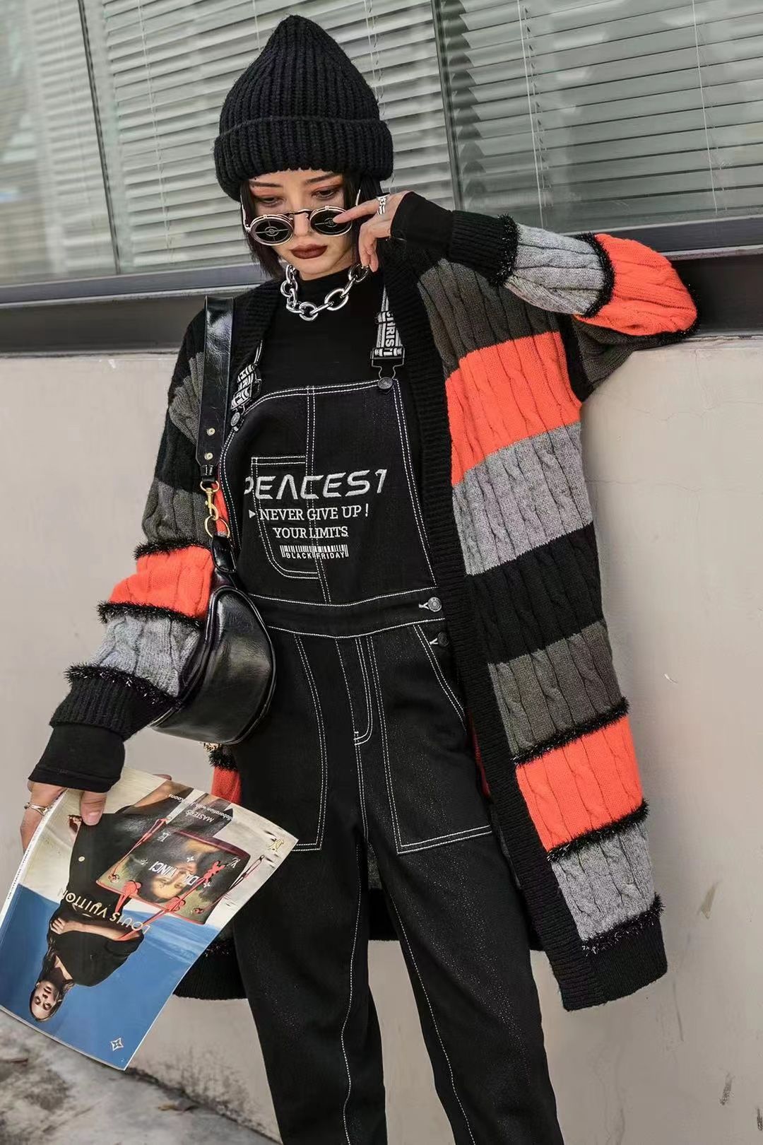 冬季女装店怎么挂衣服吸引人,女装店衣服怎么挂才会显高档