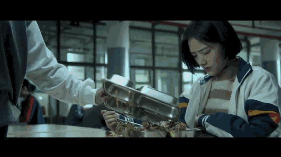 我的孩子受到校园欺凌要怎么做,成长的烦恼中的教育