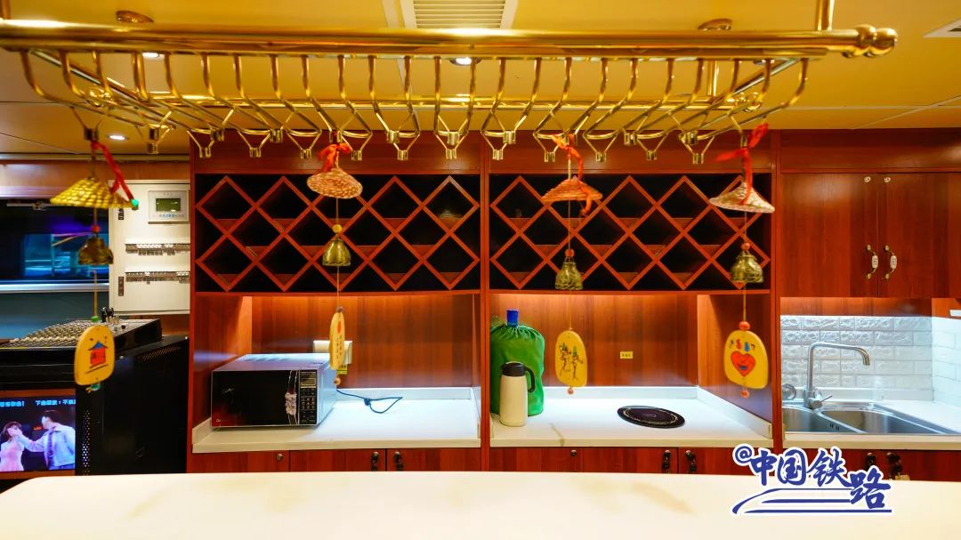 双层火车卧铺大床房西藏,双层火车卧铺大床房过夜